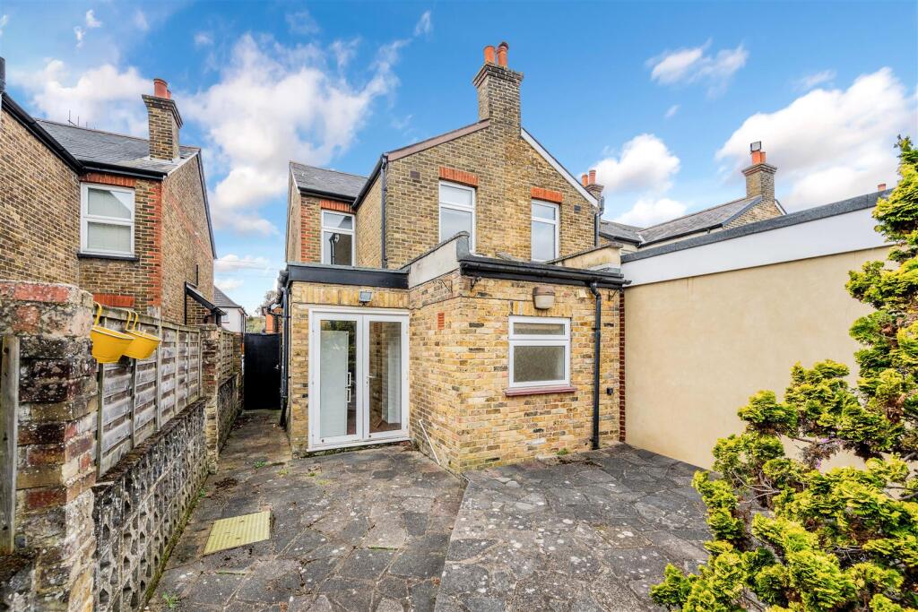 LOWER COURT ROAD (4).jpg