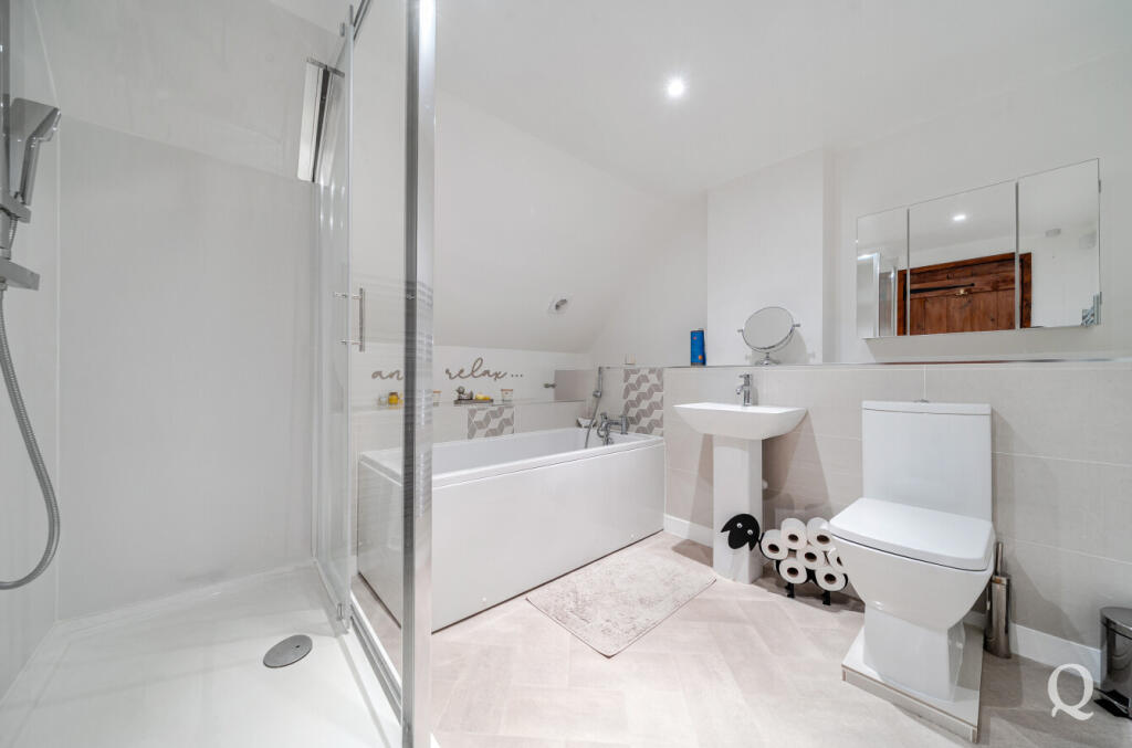 5a55a1f0-7c01-4fb...