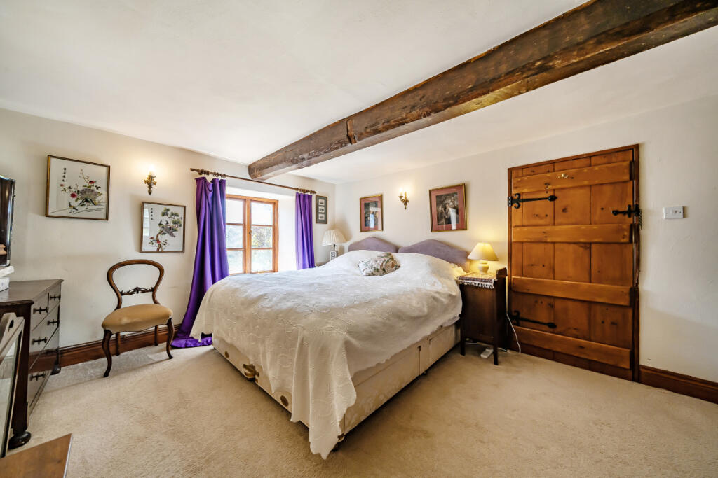 Detached Period Family House