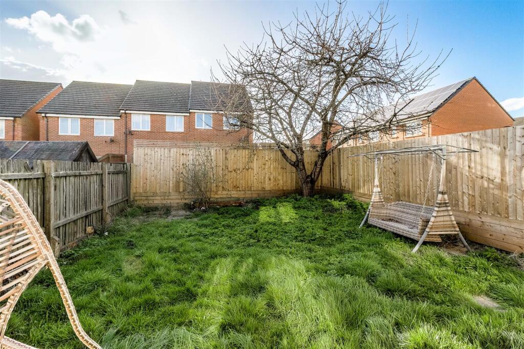 60a Senwick Rd 003.jpg