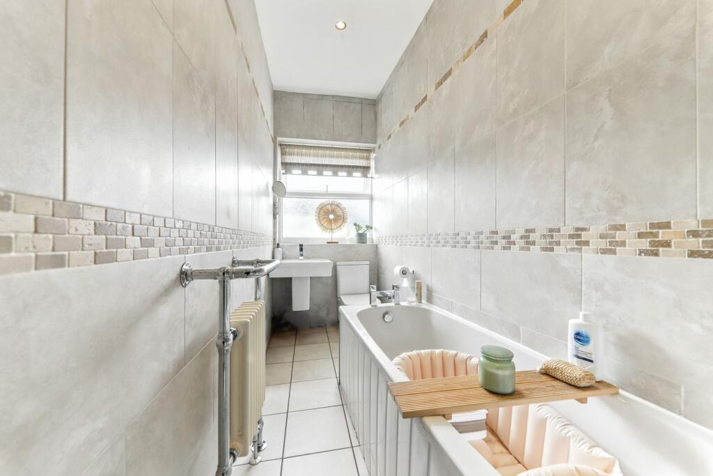 Bathroom 2 - Lee Brigg -EweMove Pontefract