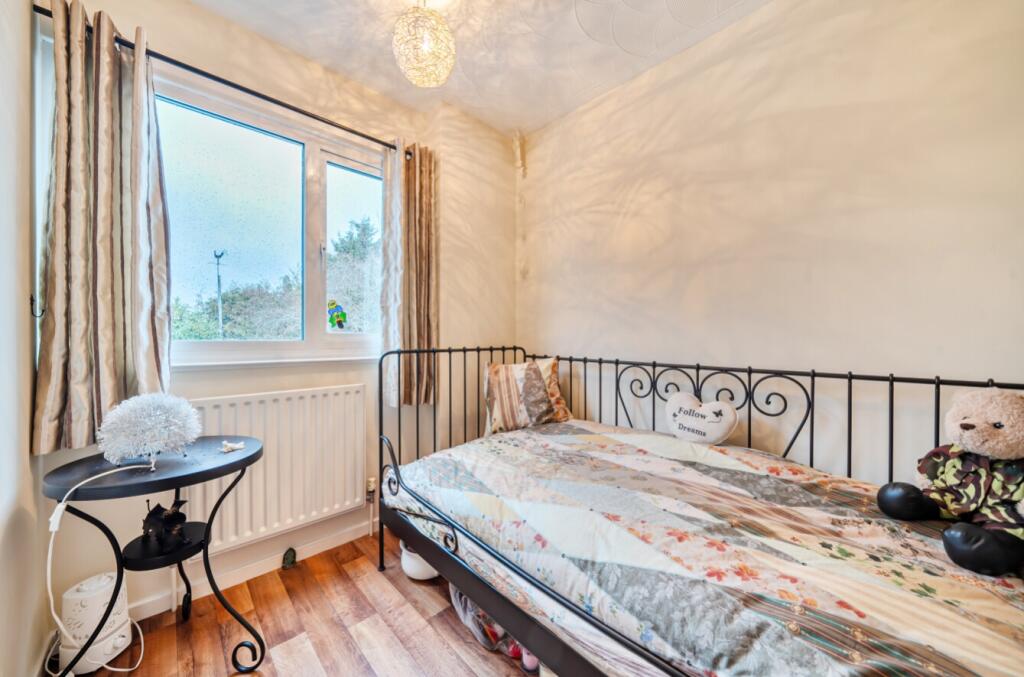 1395685-10-6960ecaad35bc