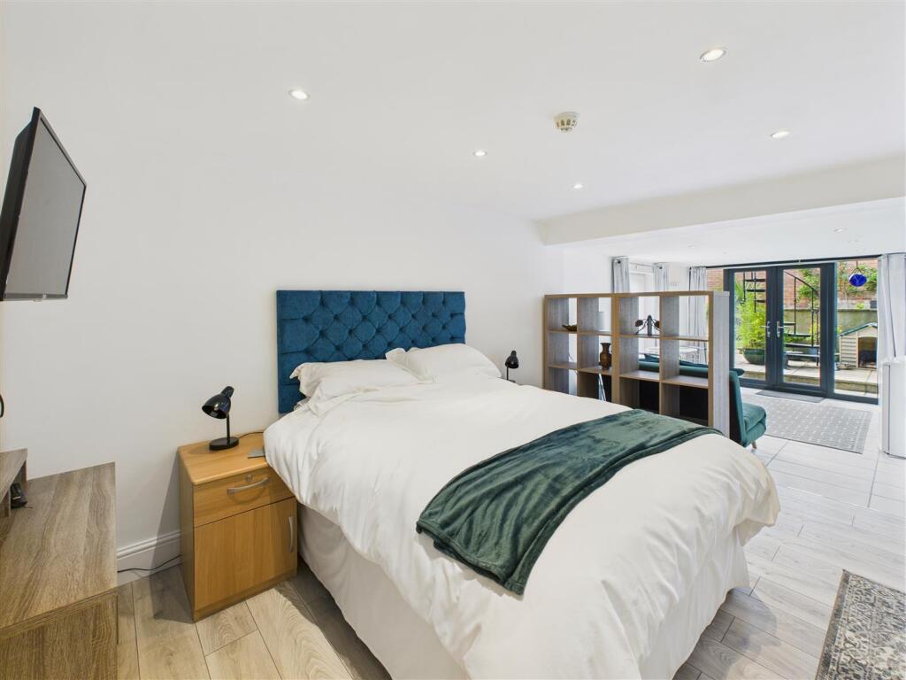 Ground Floor Bedroom suite 1