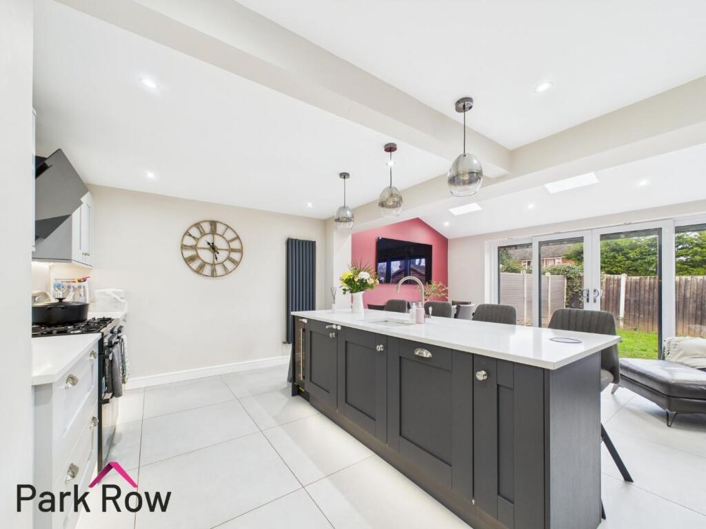 KITCHEN/DINING/LIVING AREA