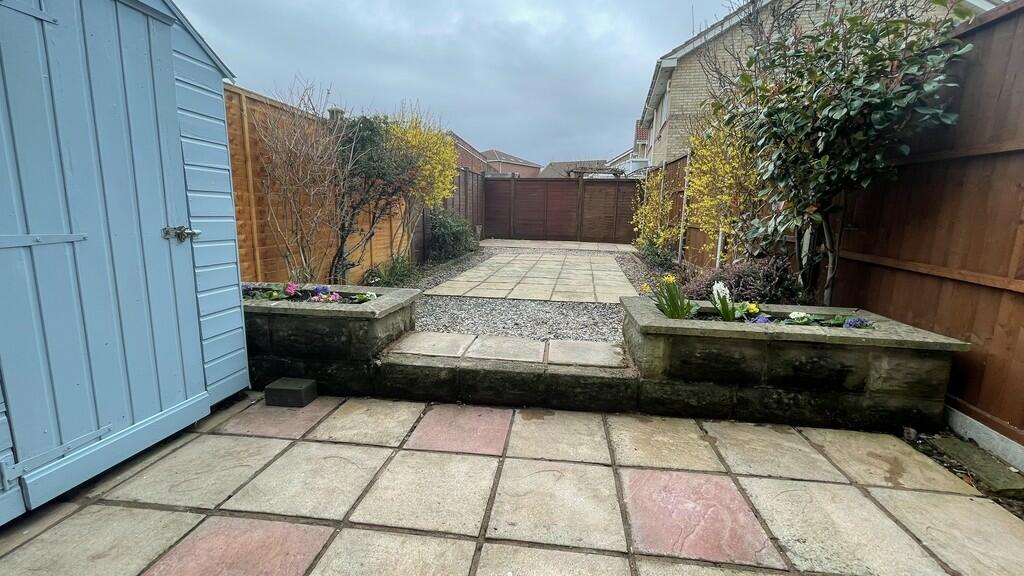 Rearv Garden