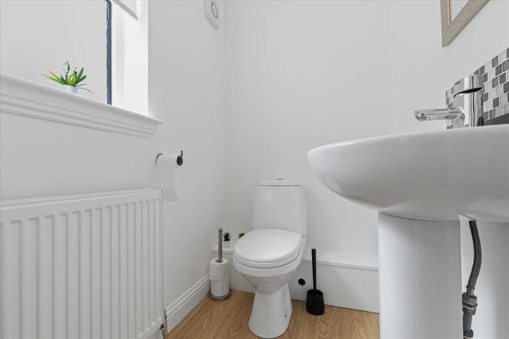 Lower Level WC