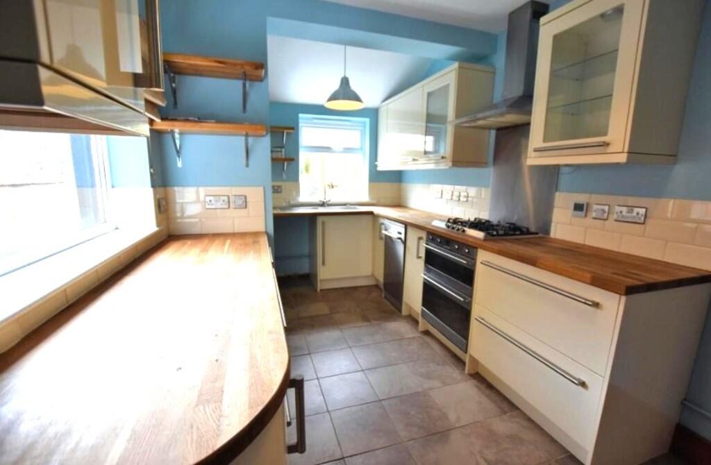 52 Artizan Road k...