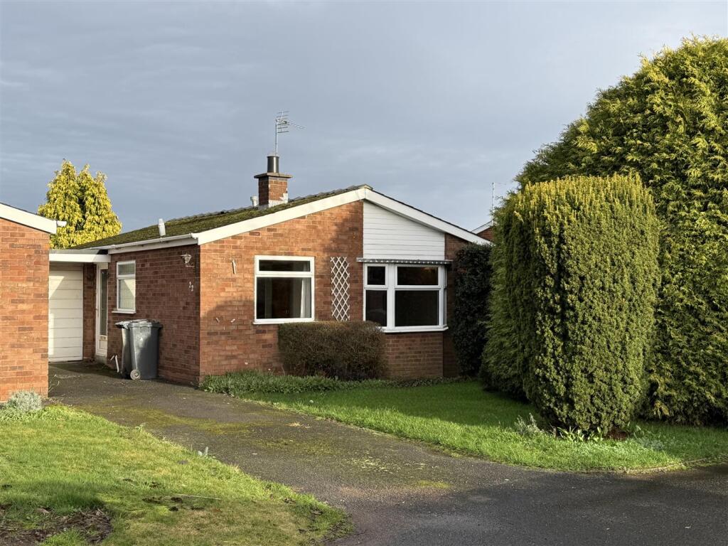 Chillington Drive, Codsall