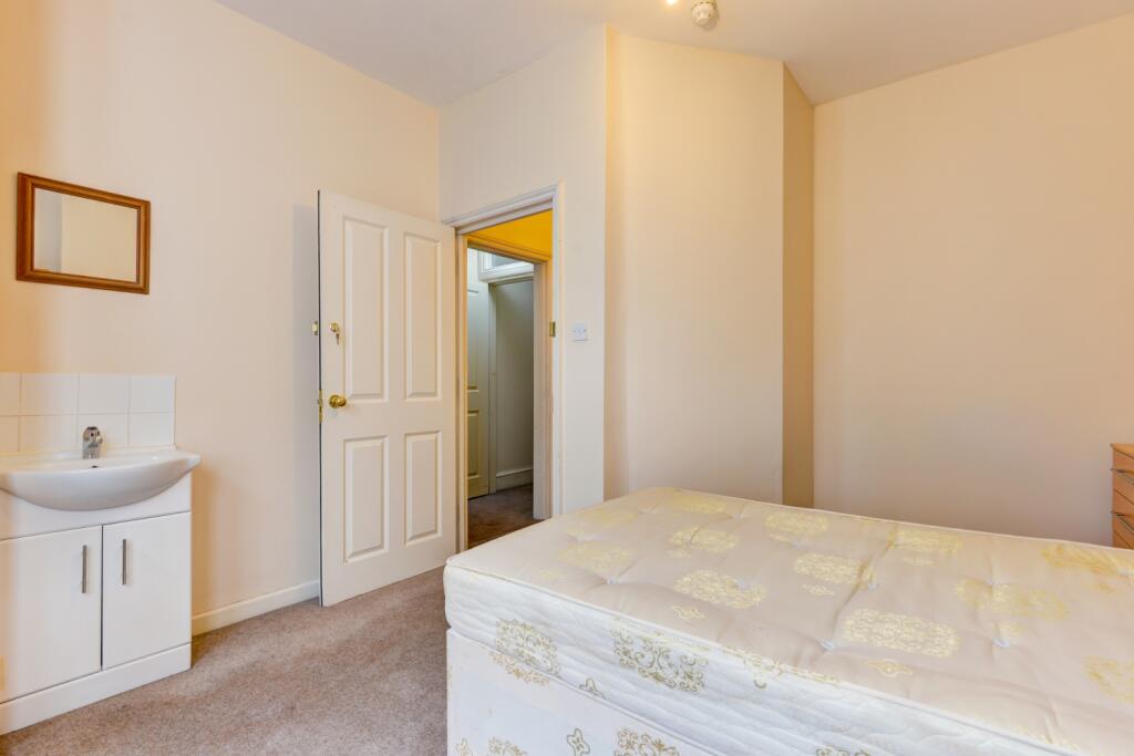 75 Vere Road Bedroom 1 (2)