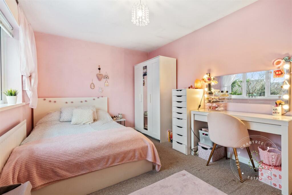 Acorn Grove, Pontprennau, Hern Crabtree (27).jpg