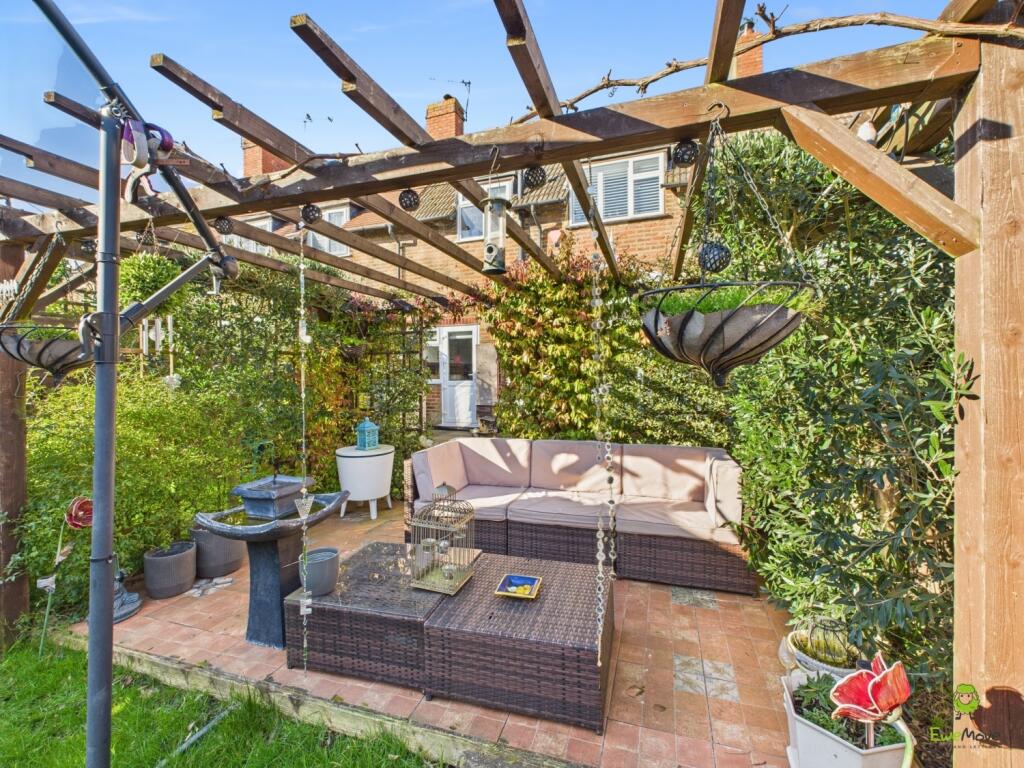 CAM04399G0-PR0038-STILL016