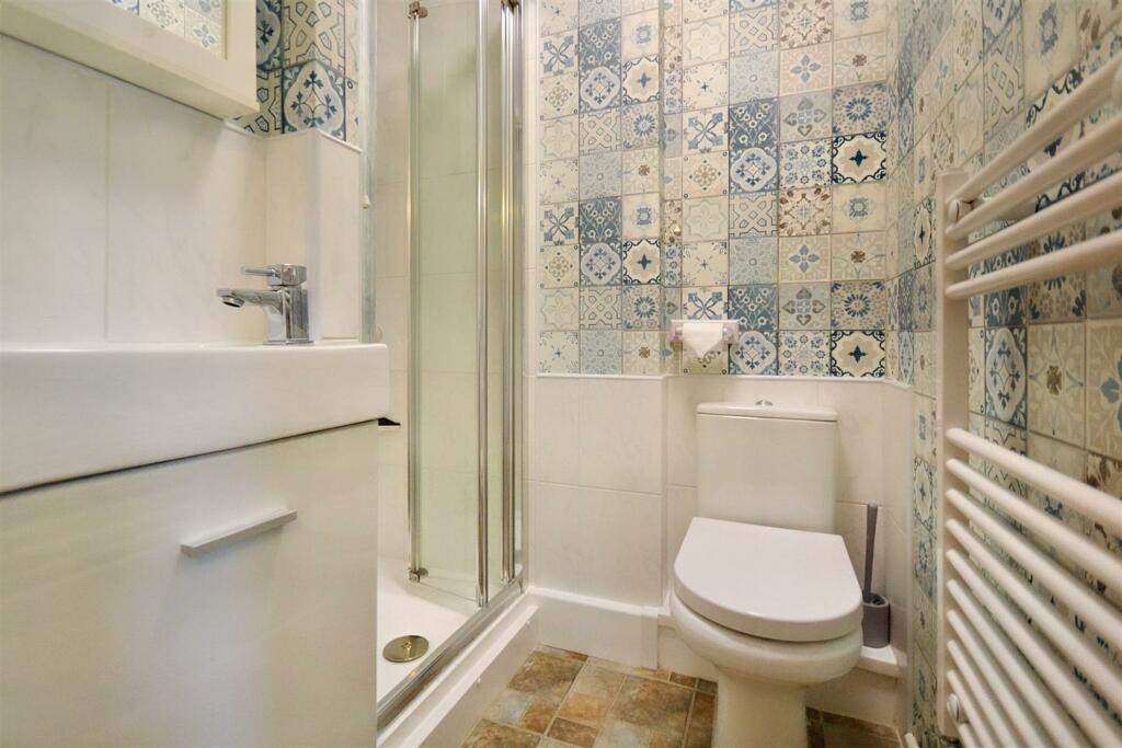 Ensuite Shower Room