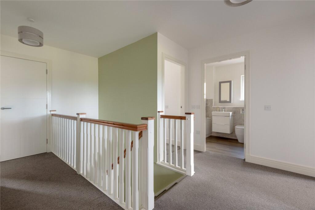 Buchanan Avenue 34
