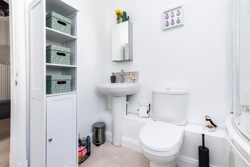 Family bathroom