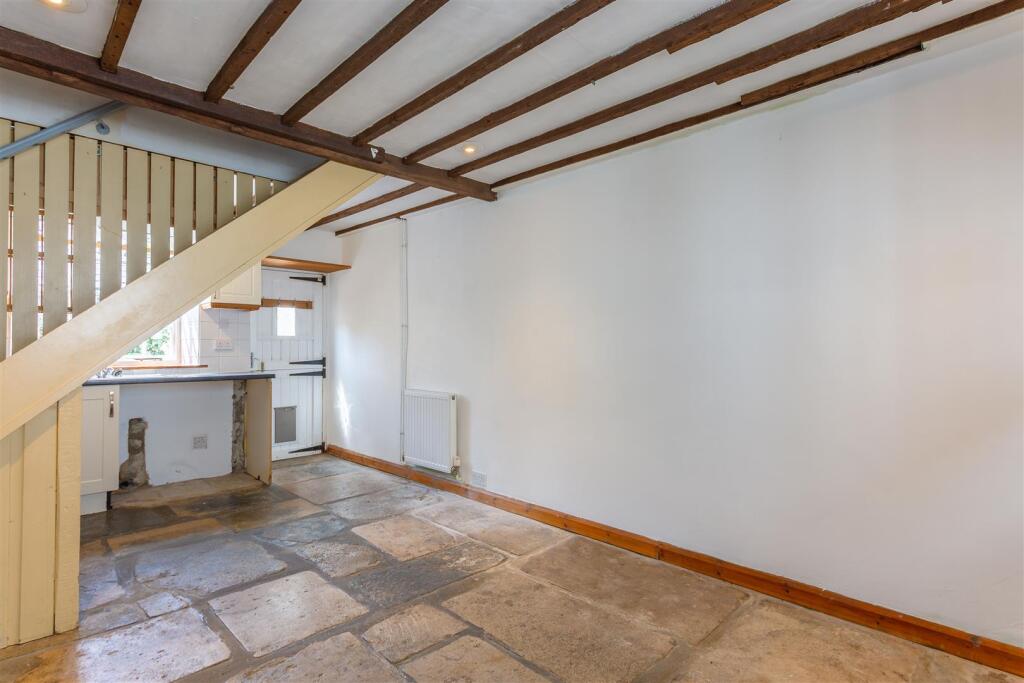 Living Room.jpg