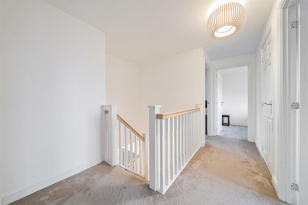 25 Cartmel Close, Towcester (6).jpg