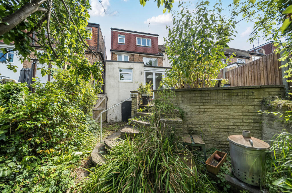 1315363-15-685eb1...