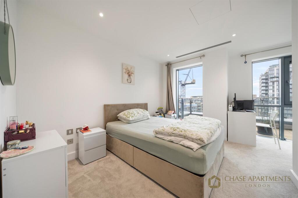 Fermont House NW9 4FG-7.jpg