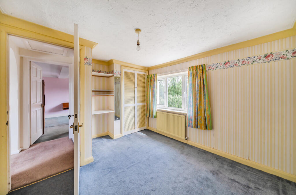 1326108-27-687555...