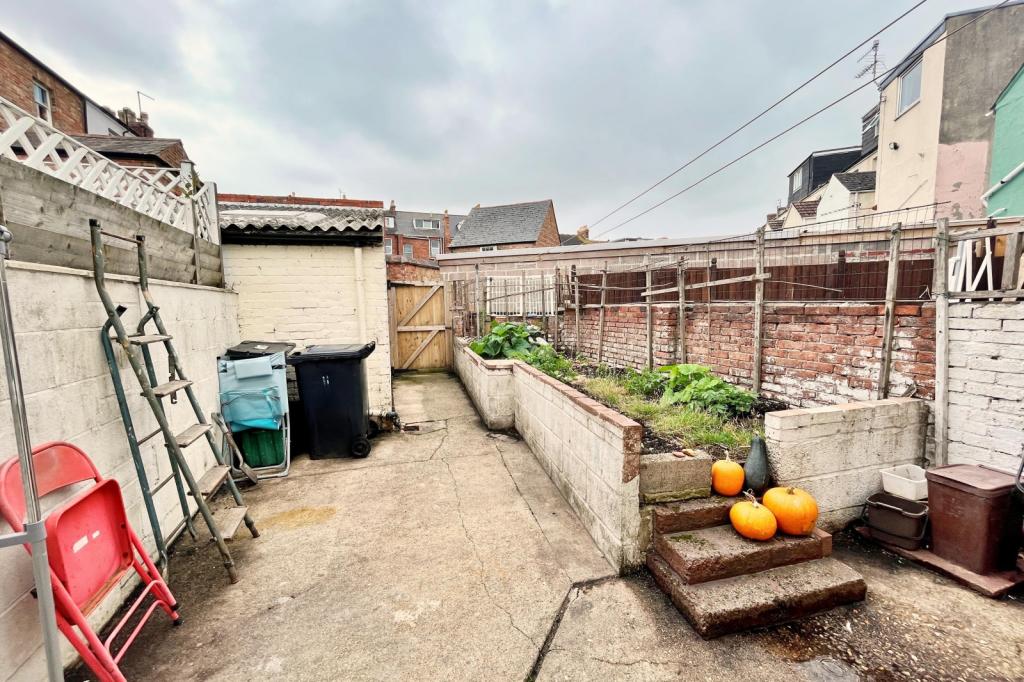 Courtyard Garden