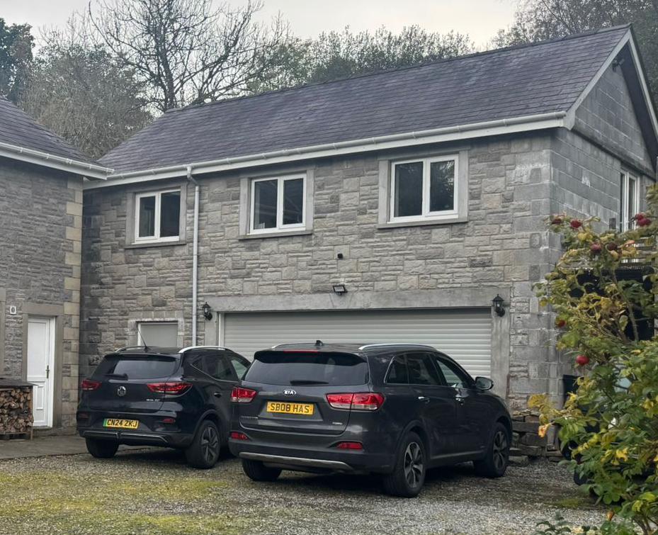 WhatsApp Image 2025-10-01 at 14.45.38 (3)-crop.jpe