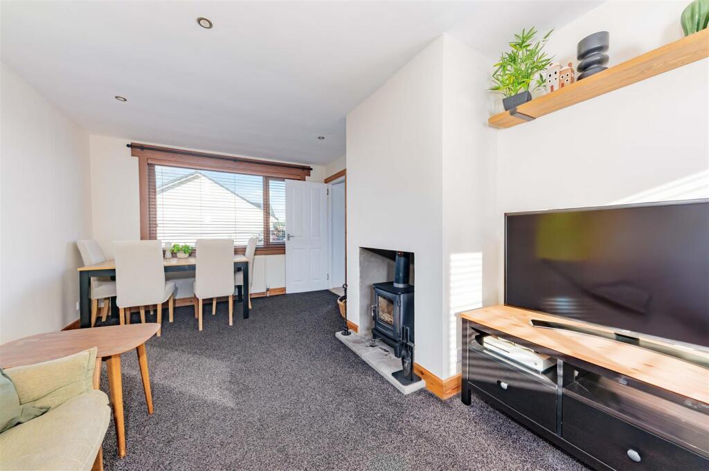 4 Kinloch Place edits-3.JPG