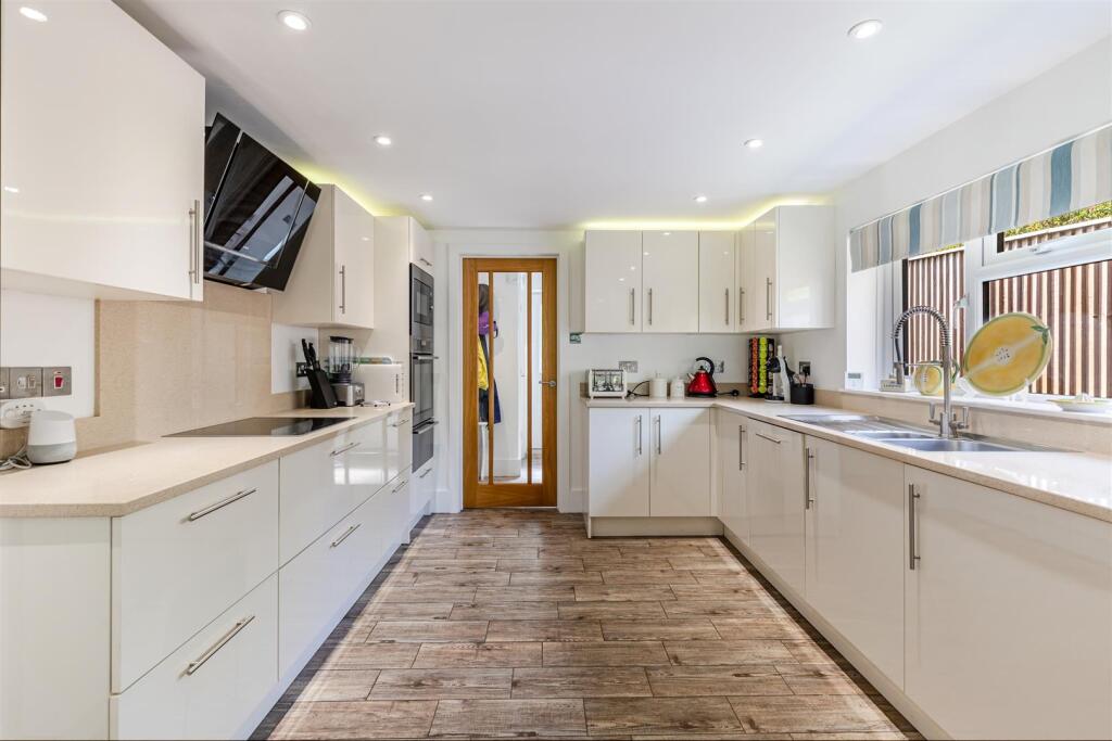 A13 - Beckstones Buckfast Road Buckfastleigh - 250