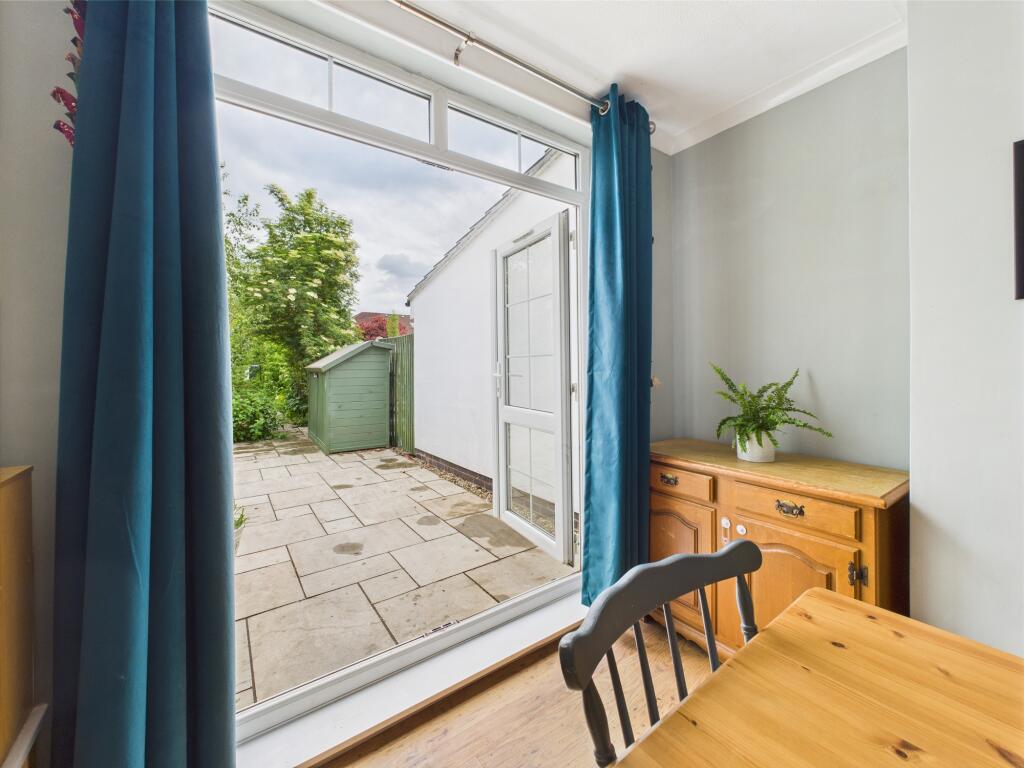 CAM05192G0-PR0079-STILL009