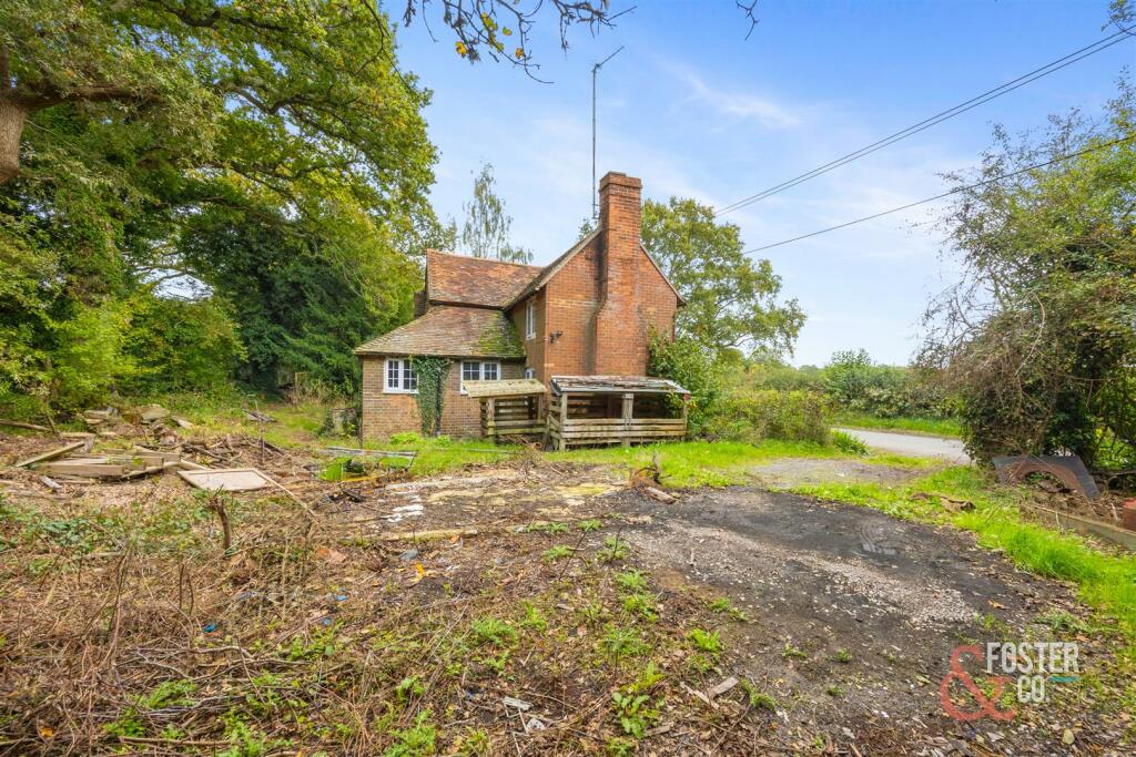 Bakers Lane, Bacons Cottage-009.jpg