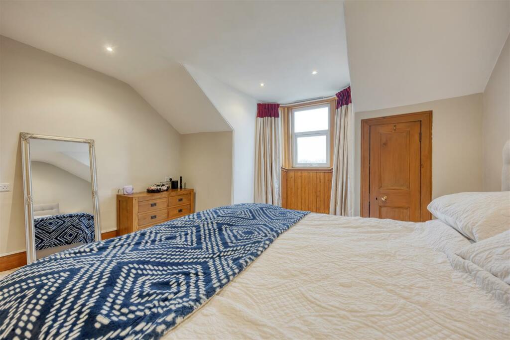 26_AUCHINLOCH_RD_LENZIE_012.JPEG