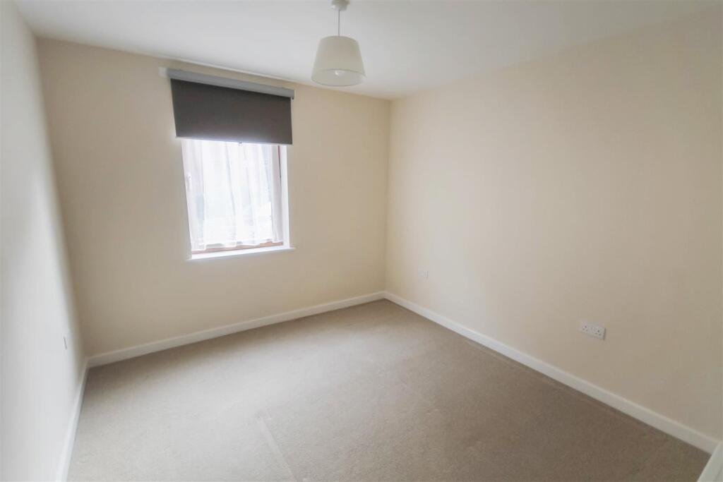 RC Bedroom 2A.JPG