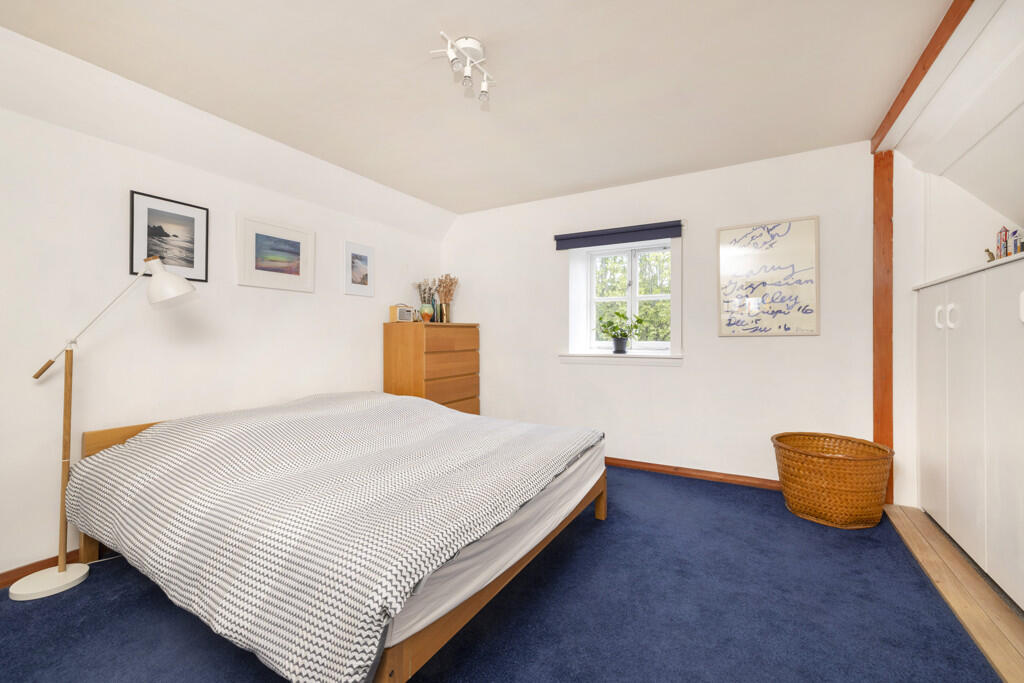 Double Bedroom 1