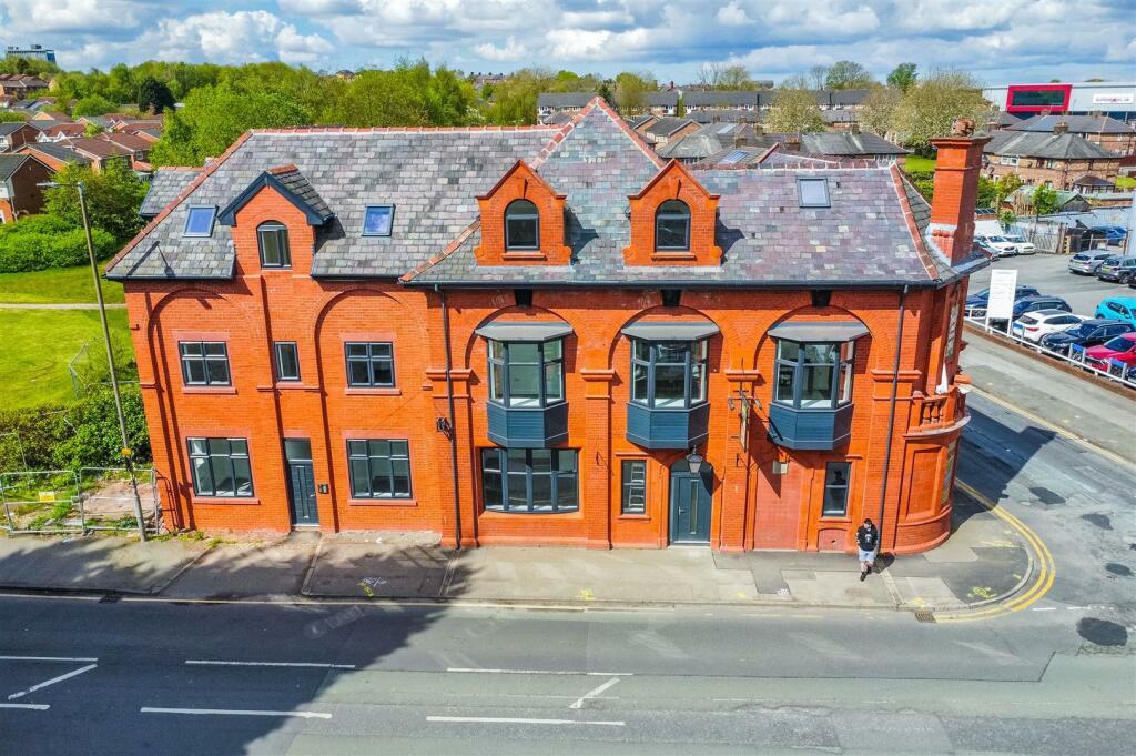 dji_fly_20240426_112758_688_1714127289053_photo_op