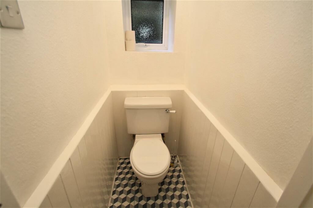 WC.JPG