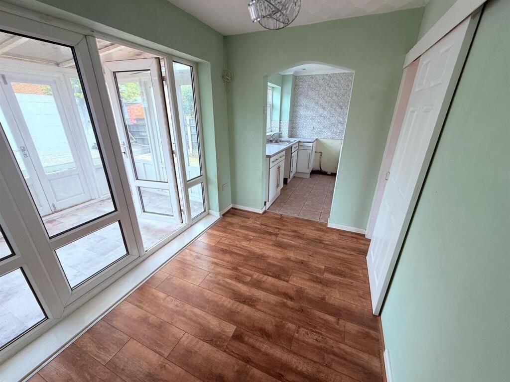 PHOTO-2025-05-06-09-49-19 (4).jpg