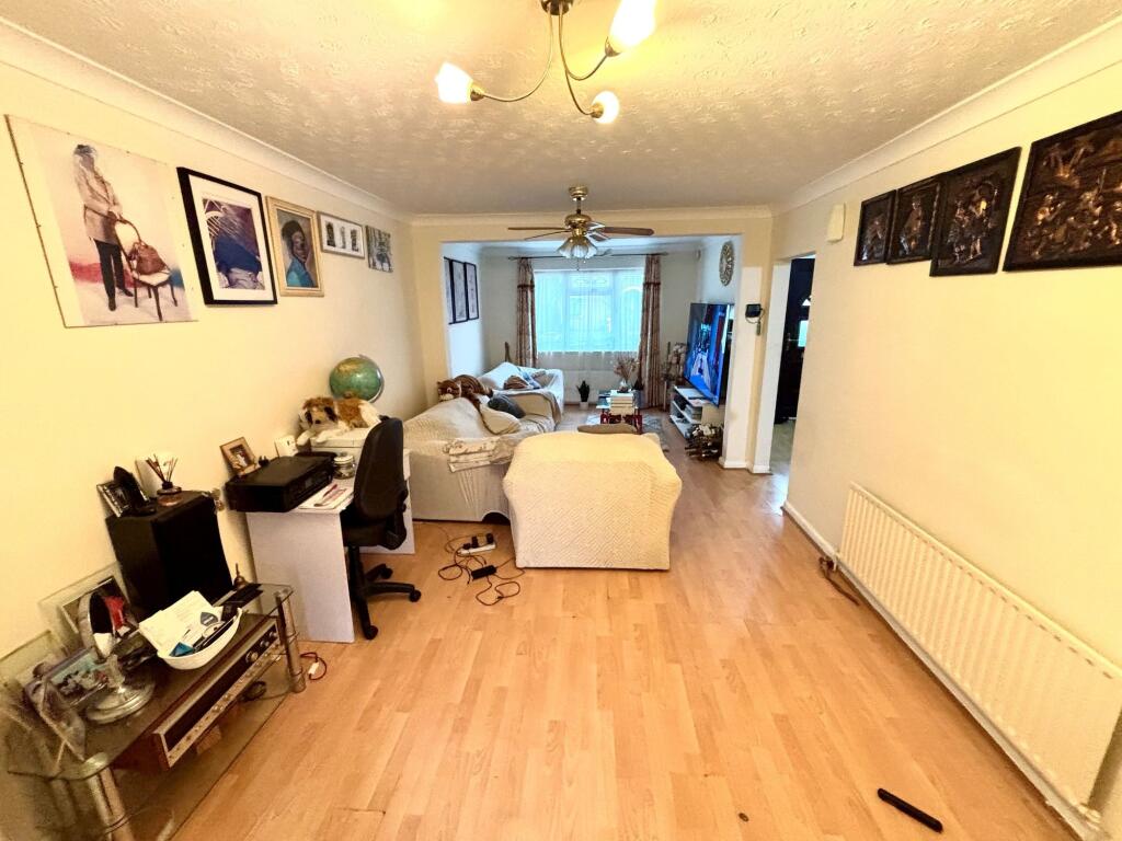 Through Lounge