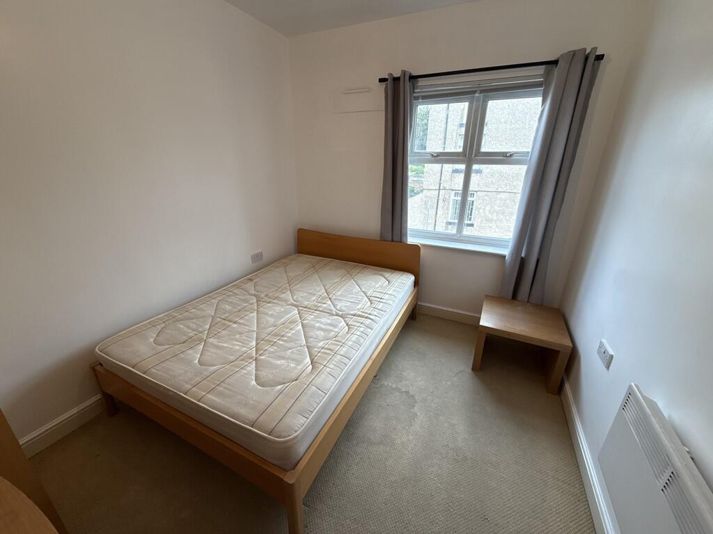 Photo 06-10-2025,...