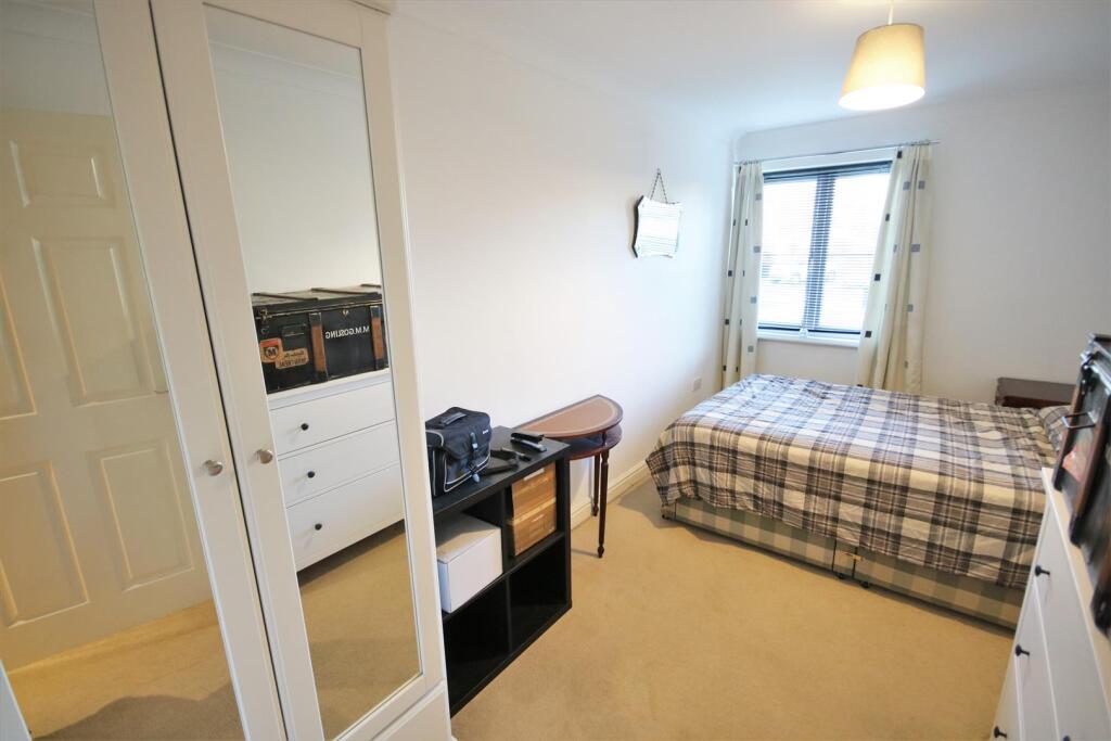 bed2.JPG