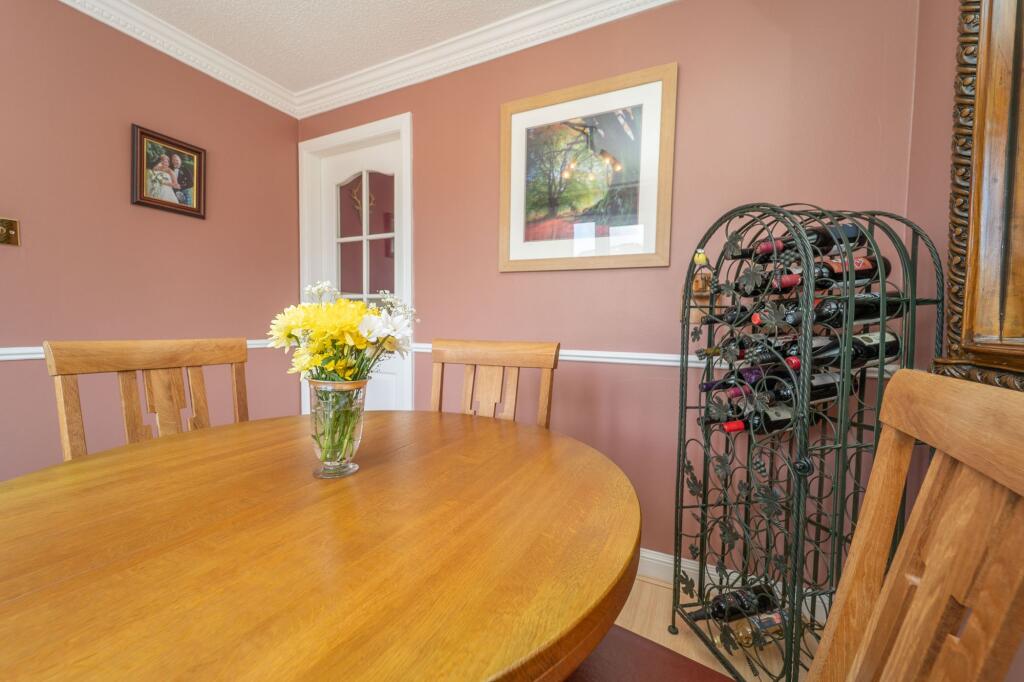 Dining Room Detail