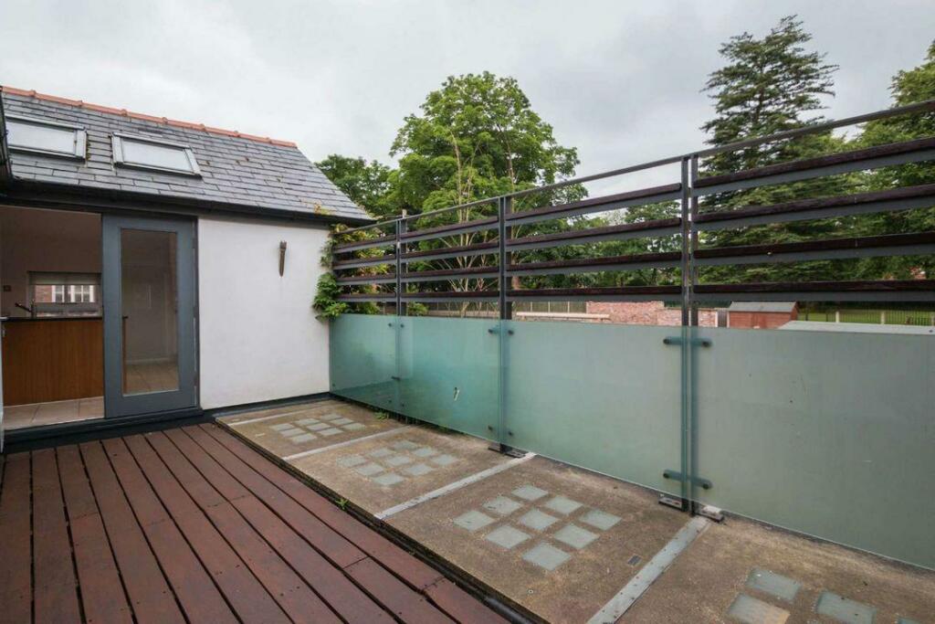 Sun Terrace 2