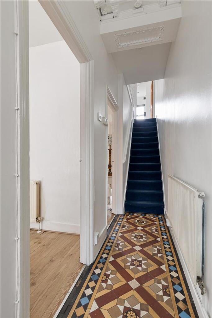 Geere Road E15