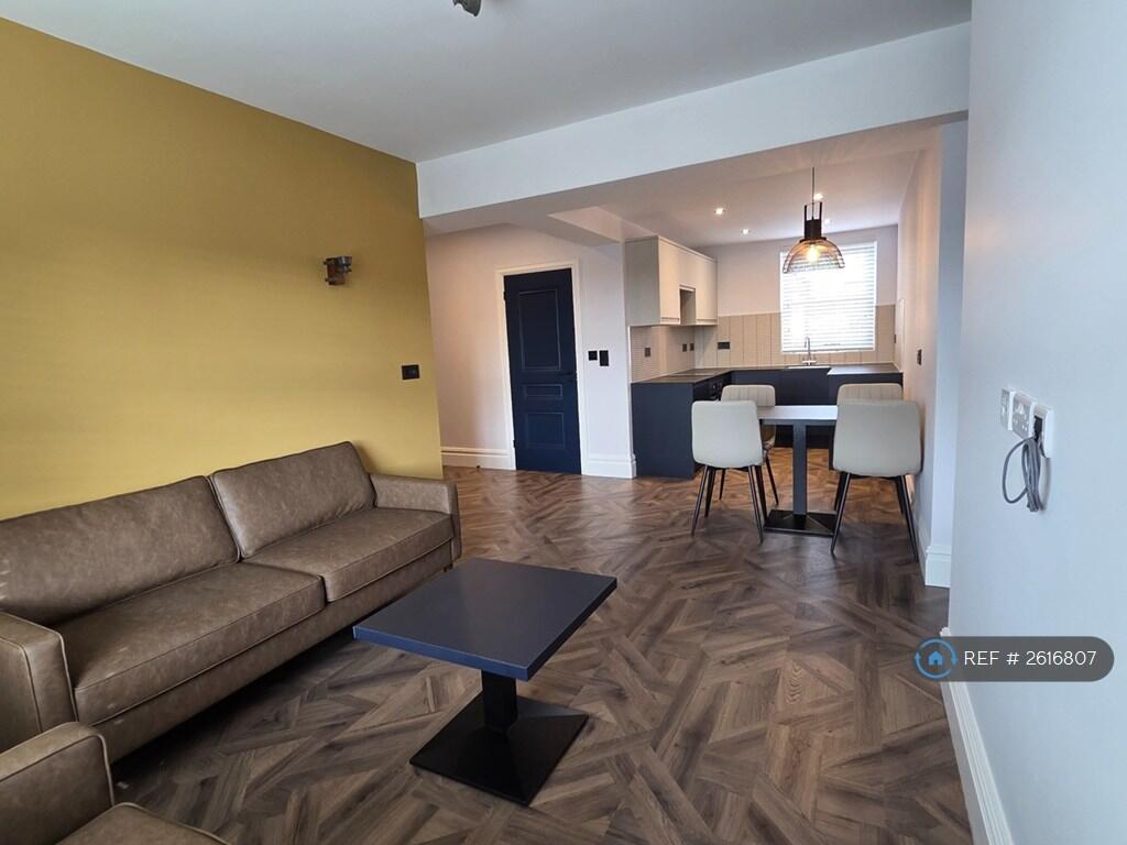 Open Plan Kitchen/Diner &amp; Living Area