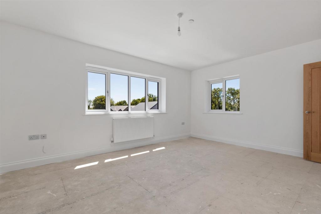 8 Ashmoor Gardens WWP - Final Edits-25.jpg