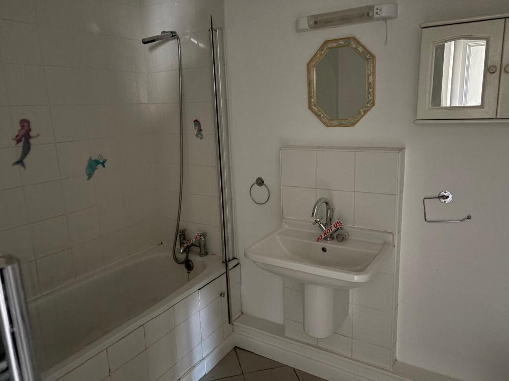 9675559b-84c7-4f86-b0c9-58953b5ad6a3 T202503191250.jpg