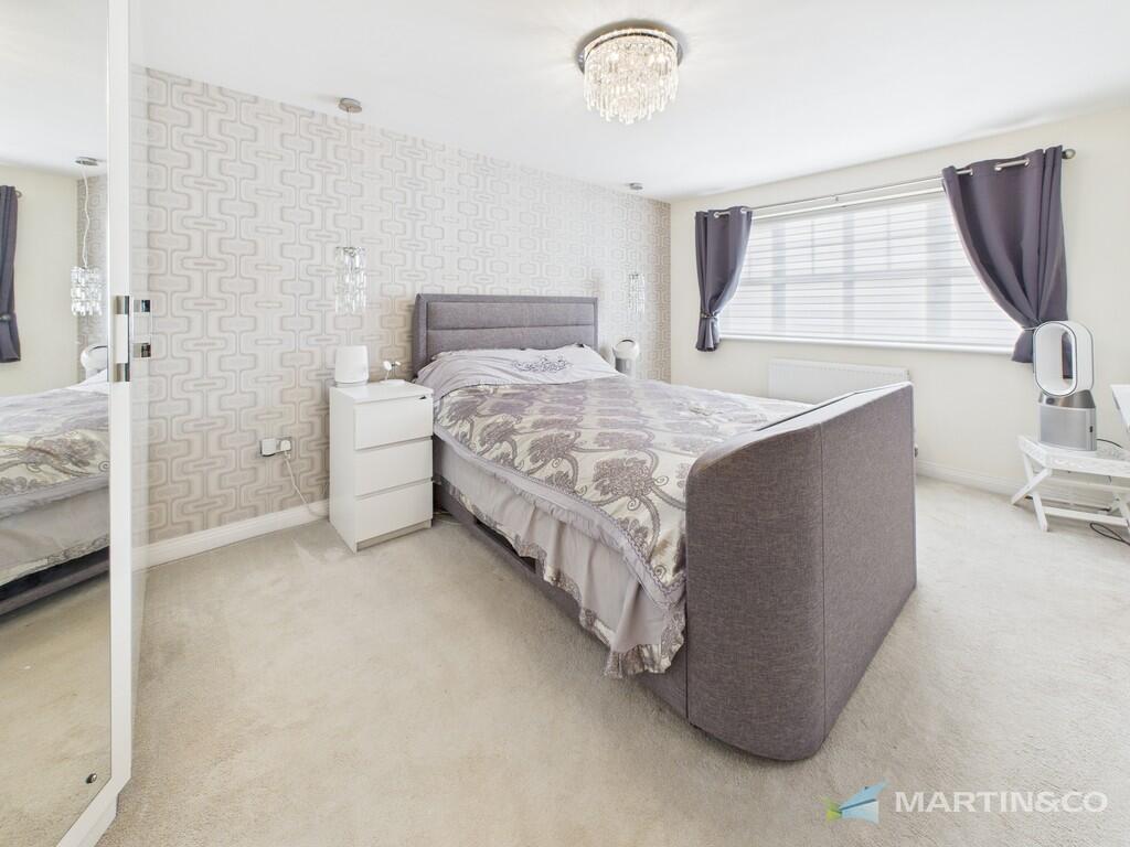 CAM02318G0-PR0562...