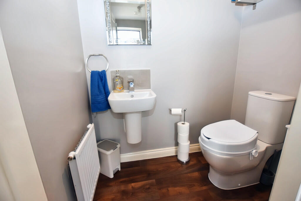 GF WC