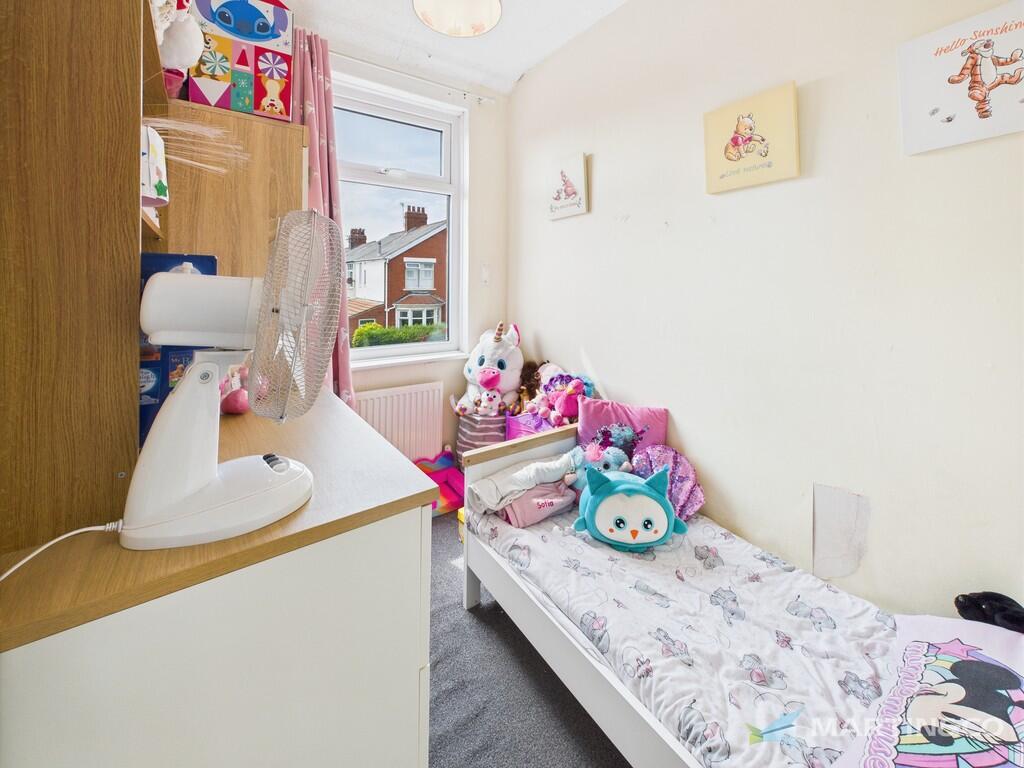 CAM02318G0-PR0477...