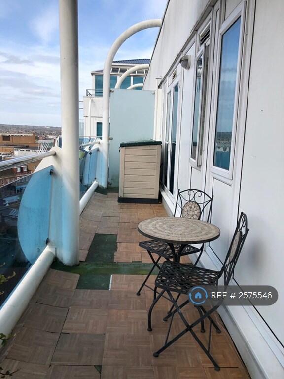 Balcony (Unblocked View)