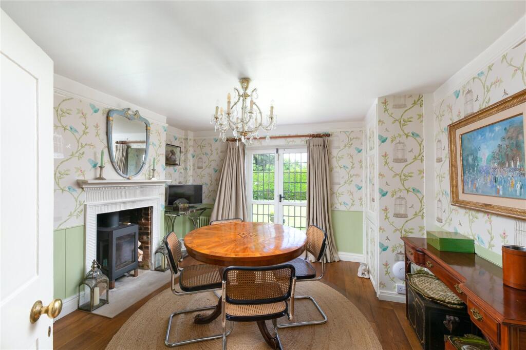 Breakfast Room
