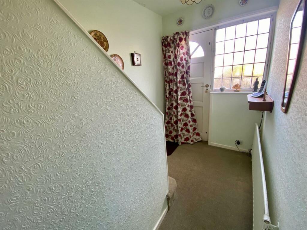 hallway.jpg